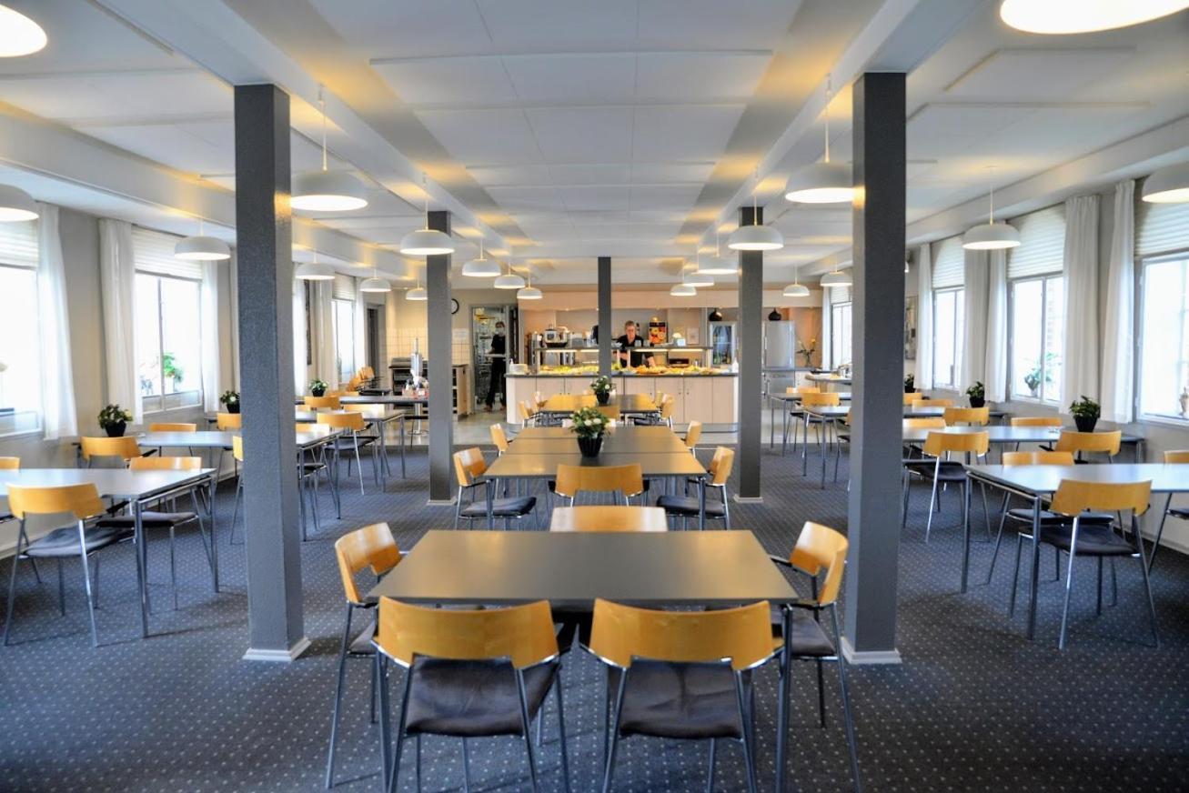 스벤보르 Stoberiet 호스텔 외부 사진 The cafeteria at the University of Stavanger