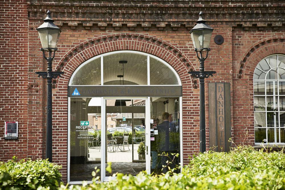스벤보르 Stoberiet 호스텔 외부 사진 Entrance to the museum